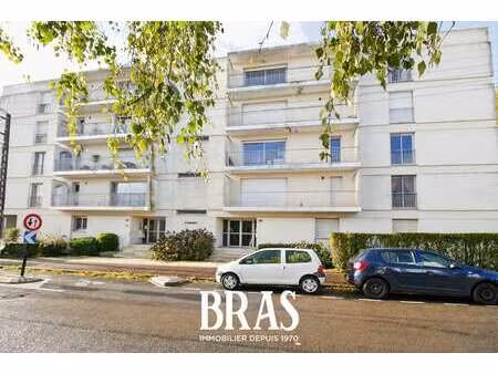 vente bureaux et commerces à nantes rond-point de rennes (44000) : à vendre / 89m² nantes 