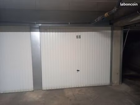 location garage pierre de chandieu