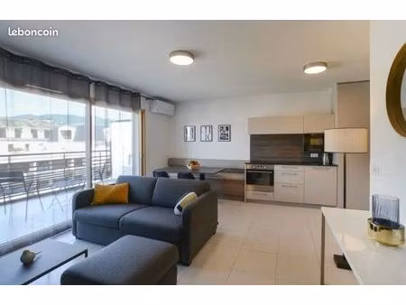 t2 lyon 69009 meublé