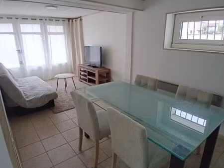 appartement meublé électricité et eau incluses