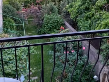 t2 60m² meublé  centre ville  garage avec jardin