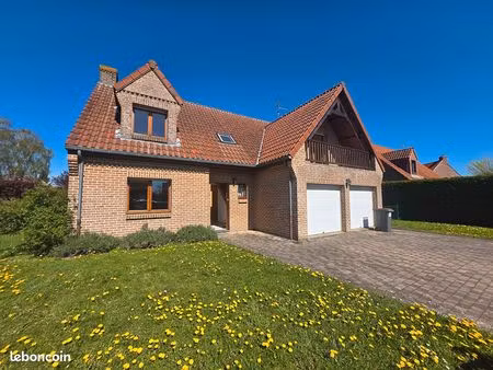 maison 5 pièces 141 m²