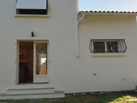 appartement t2 à l'année  en rdc avec jardin  vue vieille seudre 