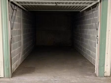 garage/box 12 m² blagnac