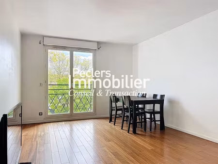 location meublée appartement 2 pièces 48.35 m² à rueil-malmaison (92500)  1 250 €