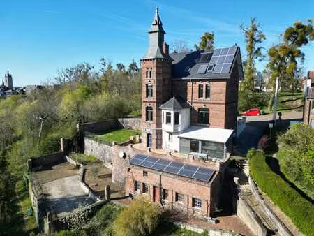 propriété d’exception avec vue panoramique à thuin