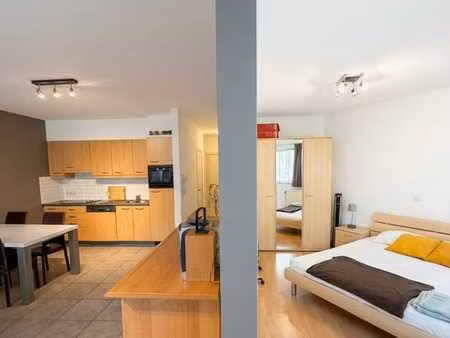 appartement 1 chambre 55m² meublé –otan evere with parking