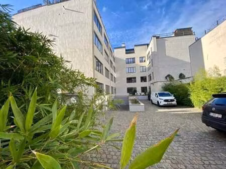 bureau 400 m² avec parkings – bruxelles centre
