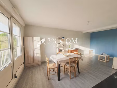 appartement 2 chambres lumineux avec terrasse et parking pri