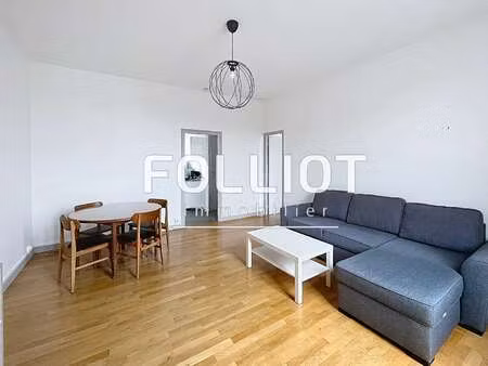 location appartement 2 pièces à fougères (35300) : à louer 2 pièces / 47m² fougères