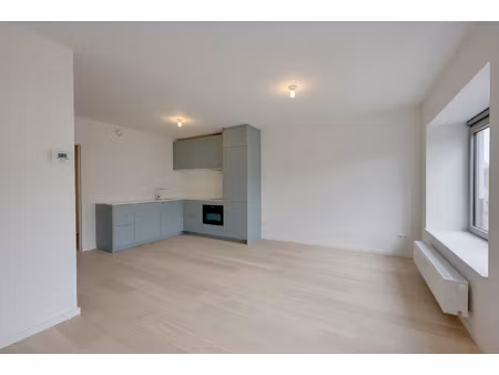 appartement te koop in borgerhout met 2 slaapkamers