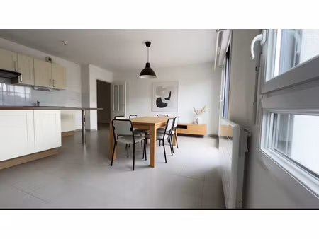 t2 avec garage à deux pas de la plage de villès martin