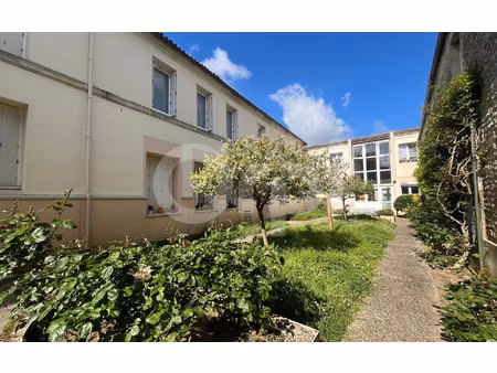 appartement saujon 36.69 m² t-2 à vendre  119 800 €