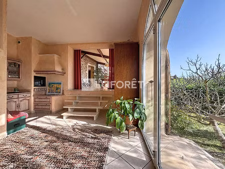 maison familiale à vendre avec dépendances au coeur des vignes - 8 pièces 276 m²