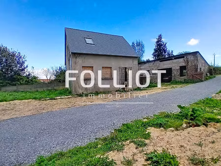 à vendre - ancien bâtiment à rénover avec dépendance - belle opportunité - montsenelle