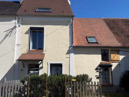 maison trois chambres en parfait etat