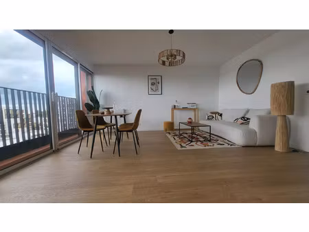 vente appartement 5 pièces 96 m² bordeaux (33300)