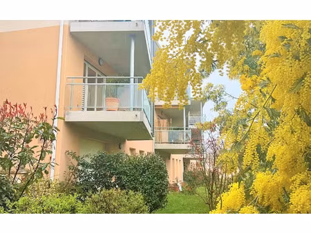 location appartement  m² t-2 à pinsaguel  692 €