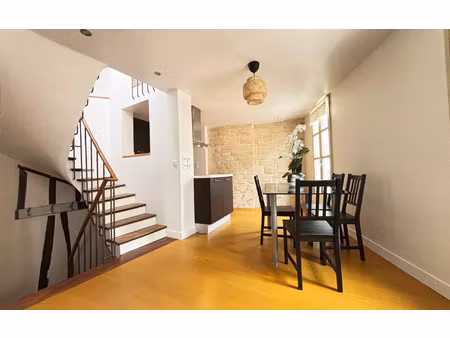 location appartement  49.32 m² t-3 à saint-germain-en-laye  1 720 €