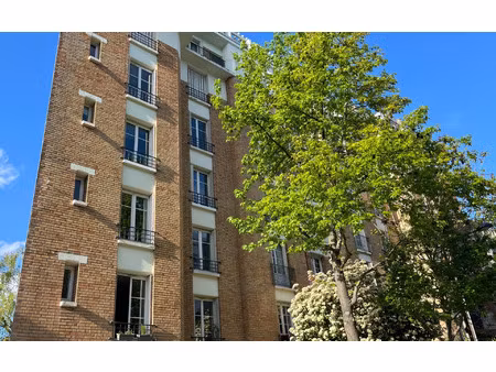 location appartement  54.03 m² t-2 à vincennes  1 590 €