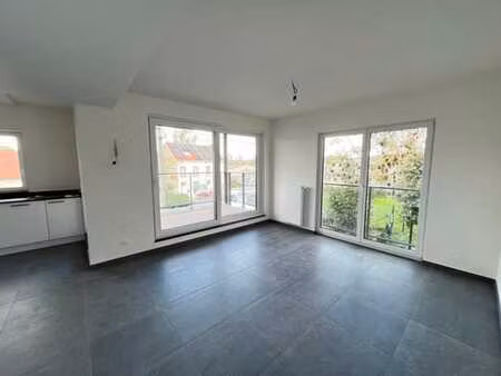 appartement 2 chambres + 2 parkings