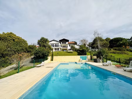 vente apt - arbonne - 236m2 - piscine - garage