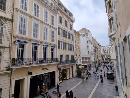 a vendre studio de 25m2 rue saint ferréol