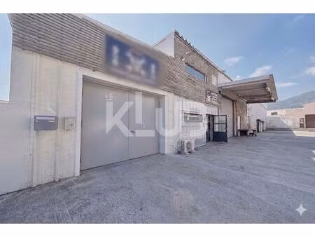 local d'activité 51 m2 avec emplacement stratégique à furiani