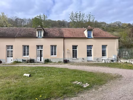 joli duplex sur la commune de sotteville sous le val