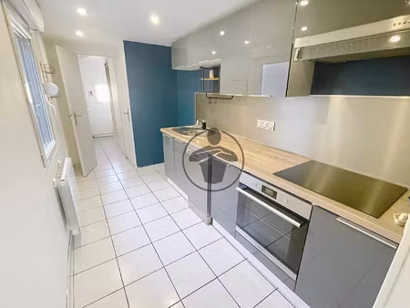 location maison 3 pièces 65 m2 à saint-quentin