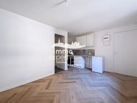 studio meublé 'prêt à vivre' spécial étudiant