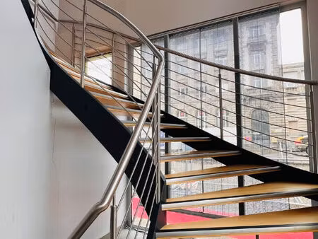 local commercial à louer de 101.76 m² à mulhouse - réf 4924