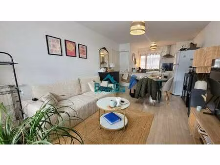 location appartement 2 pièces à noyal-sur-vilaine (35530) : à louer 2 pièces / 47m² noyal-