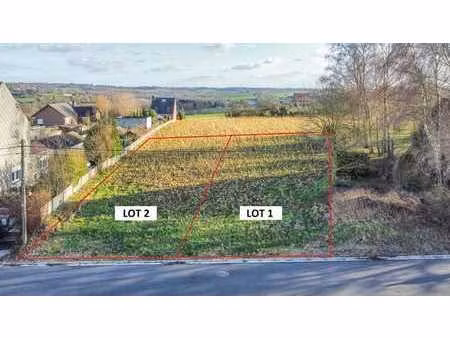 une belle parcelle de terrain à bâtir pour une construction