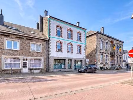 appartement 2 chambres - grand-place de paliseul