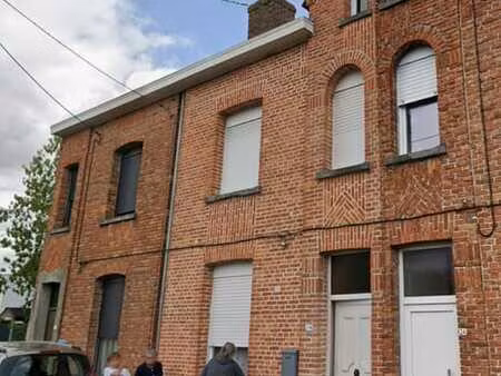 à louer  maison de ville