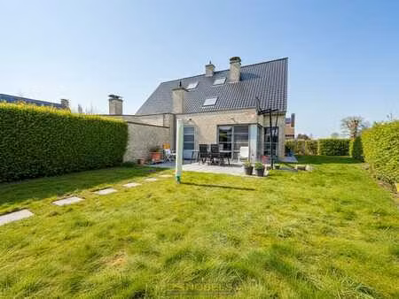 te huur  recente halfopen bebouwing met aangename tuin te...