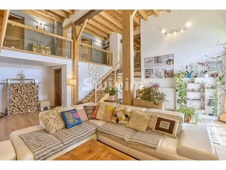 maison de luxe à vendre à pers-jussy
