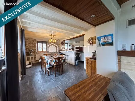 maison 7 pièces 160 m²