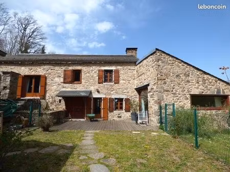 maison de campagne sur terrain de 5955m²