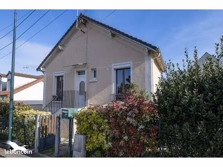 maison 4 pièces 70 m²
