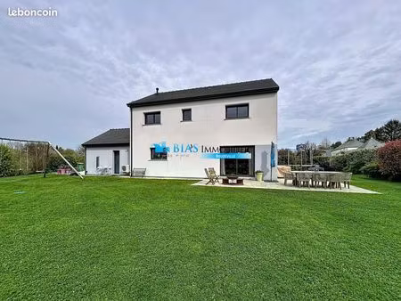 maison 6 pièces 144 m²