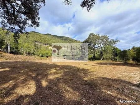 terrain 860 m² serra-di-fiumorbo