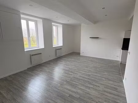 appartement 80m² - la pacaudière