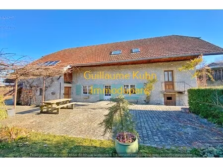 maison de luxe à vendre à cusy