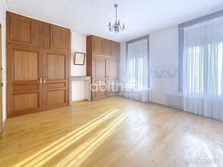 maison de ville 6 pièces 151 m²