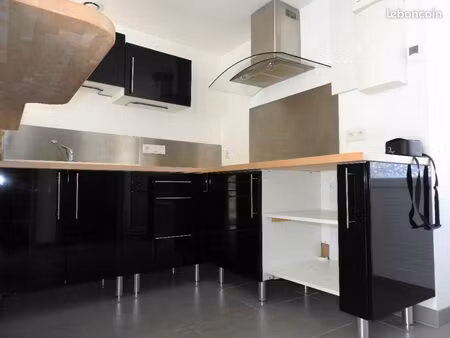 maison 3 pièces 60 m²