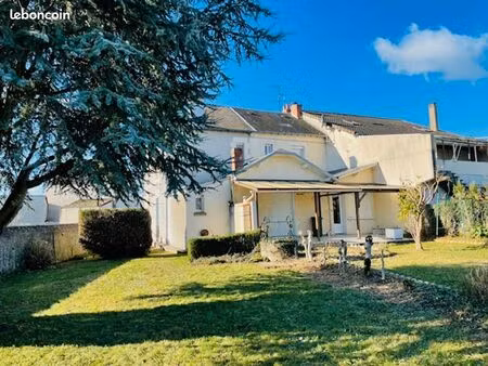 maison 6 pièces 174 m²