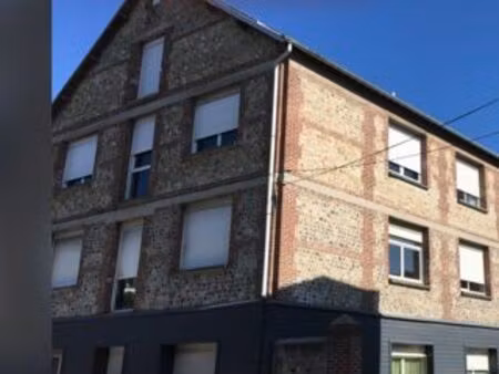 t2 37m2 à louer quartier port et gare de fécamp