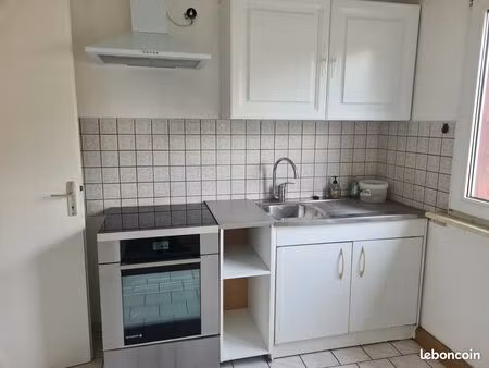 appartement 3 pièces 60 m² à lembach